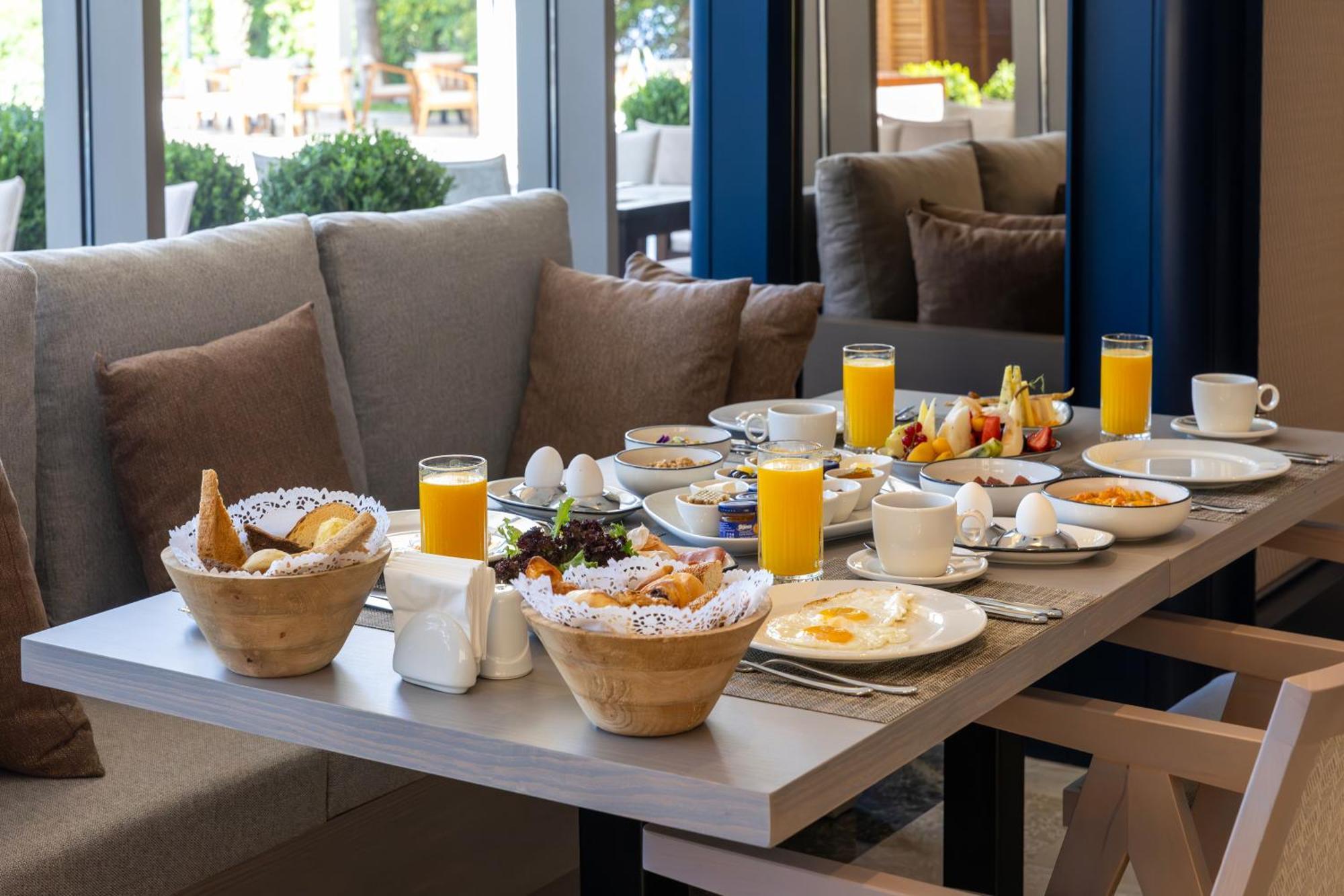 Delta Hotels By Marriott Antalya Lara - Adult Only Екстериор снимка